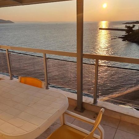 نيوس مارماراس Sunset_Apartments Only 15 Meters From The Sea المظهر الخارجي الصورة