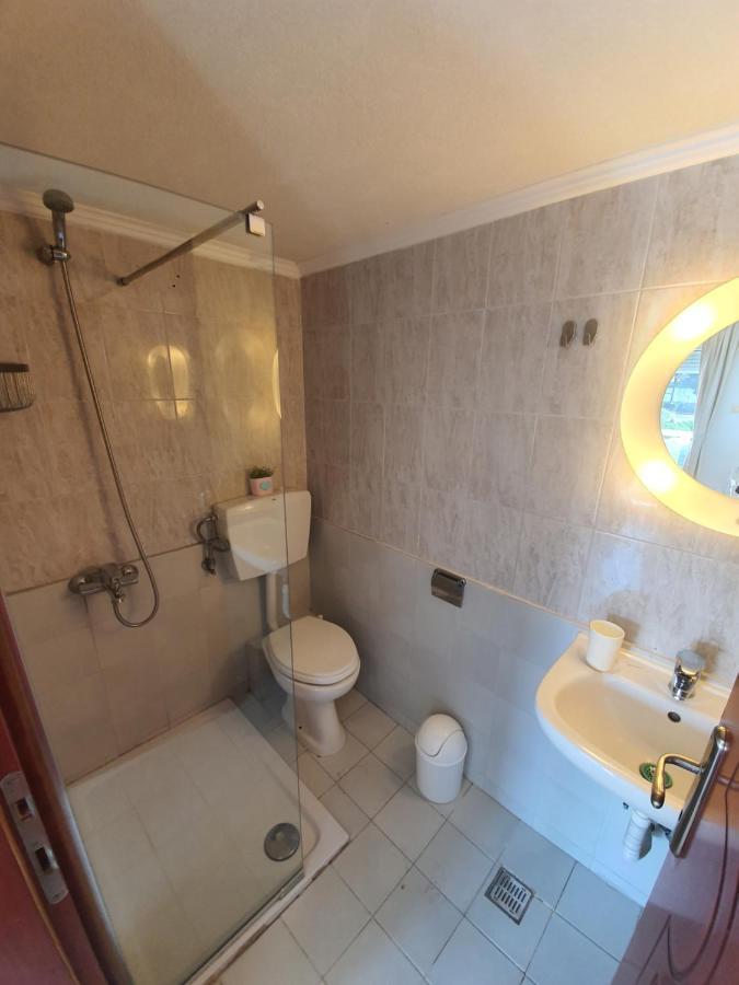 نيوس مارماراس Sunset_Apartments Only 15 Meters From The Sea المظهر الخارجي الصورة