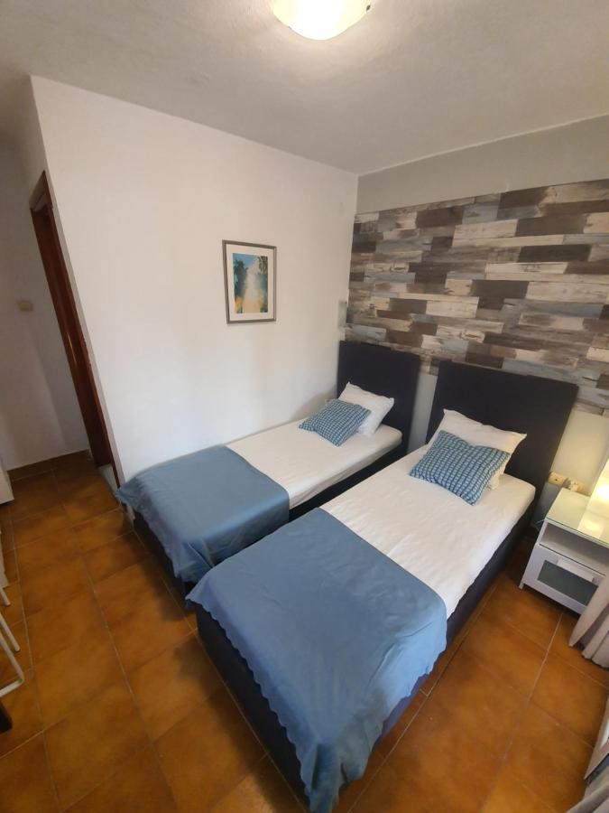 نيوس مارماراس Sunset_Apartments Only 15 Meters From The Sea المظهر الخارجي الصورة